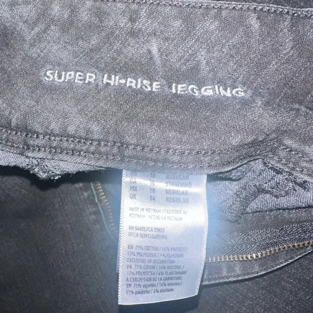 American Eagle Jeans - Picture 4 of 4
